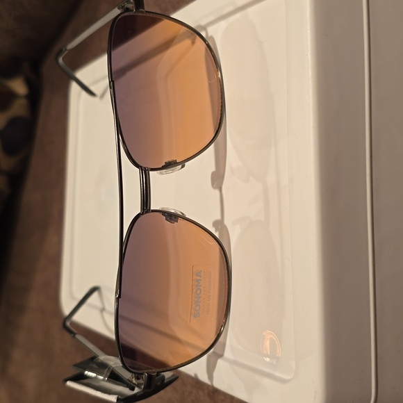 SONOMA BRAND MEN'S 100% UV PROTECTION BLACK SUNGLASSES - Picture 7 of 13